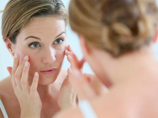 Як виглядати молодше c Hydrafacial | Поради від Daily Mail